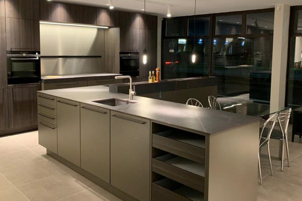 Kitchen Showroom New 600x400 